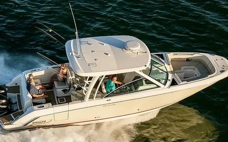 Boston Whaler 320 Vantage