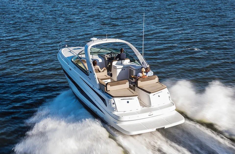 Sea Ray 370 Venture Cabin Cruiser